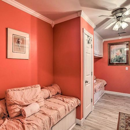 Breezy Murrells Inlet Condo With Deck Walk To Beach Миртл-Бич Экстерьер фото