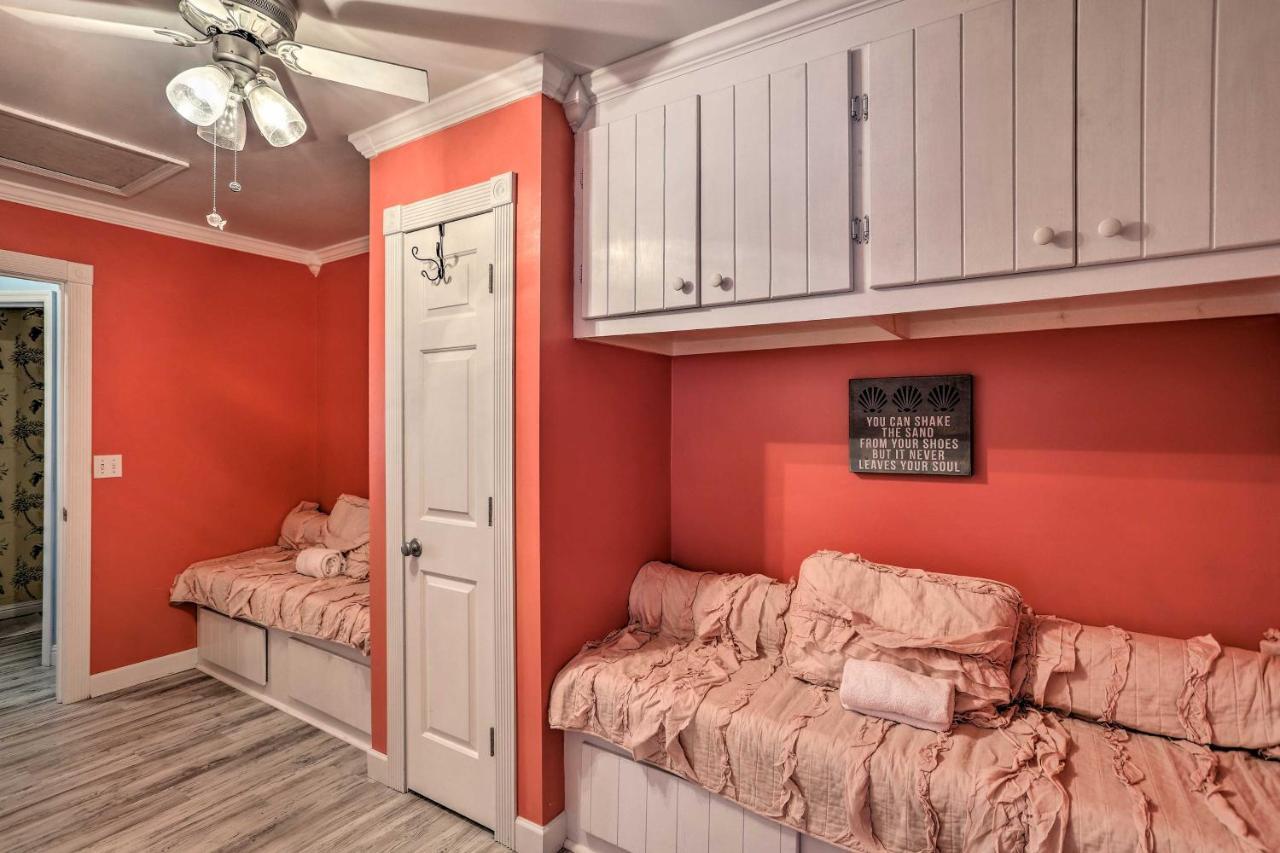 Breezy Murrells Inlet Condo With Deck Walk To Beach Миртл-Бич Экстерьер фото